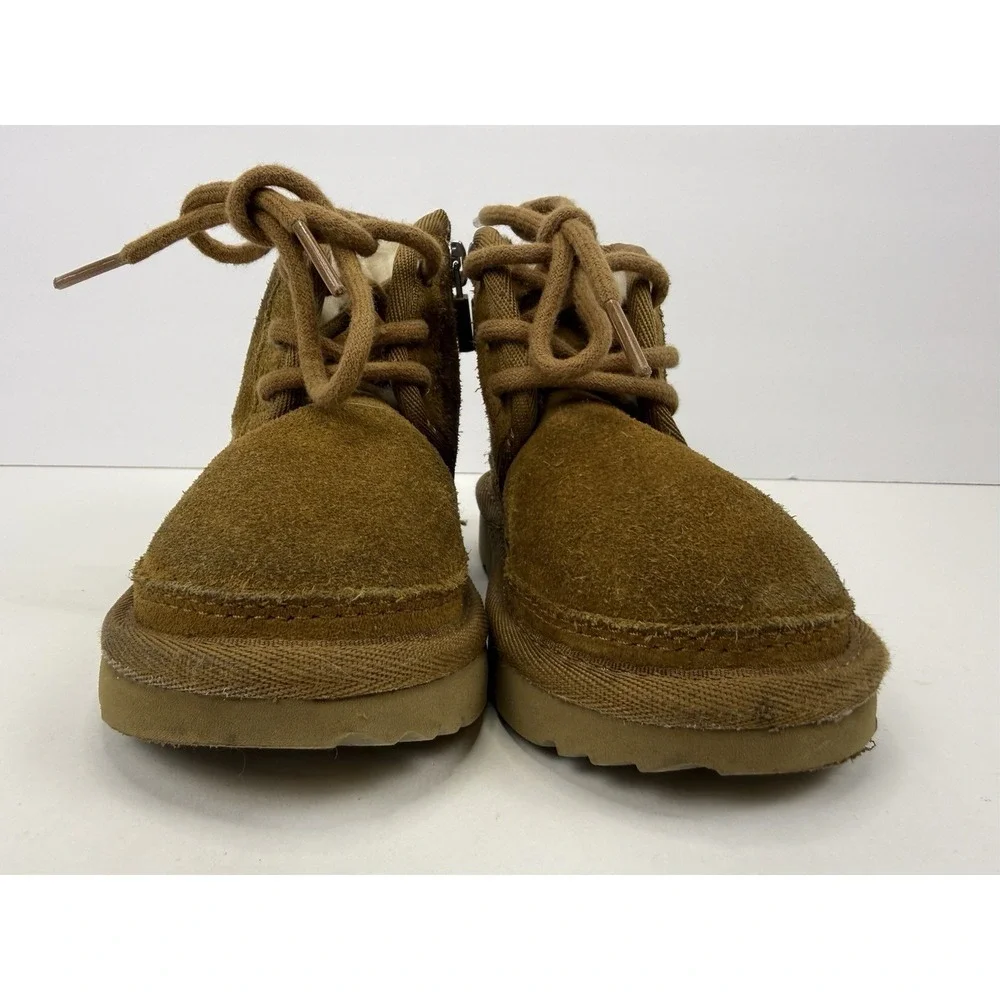 Ugg Neumel II Chestnut Suede Toddler‎ Kids chukka Boots  Size 6